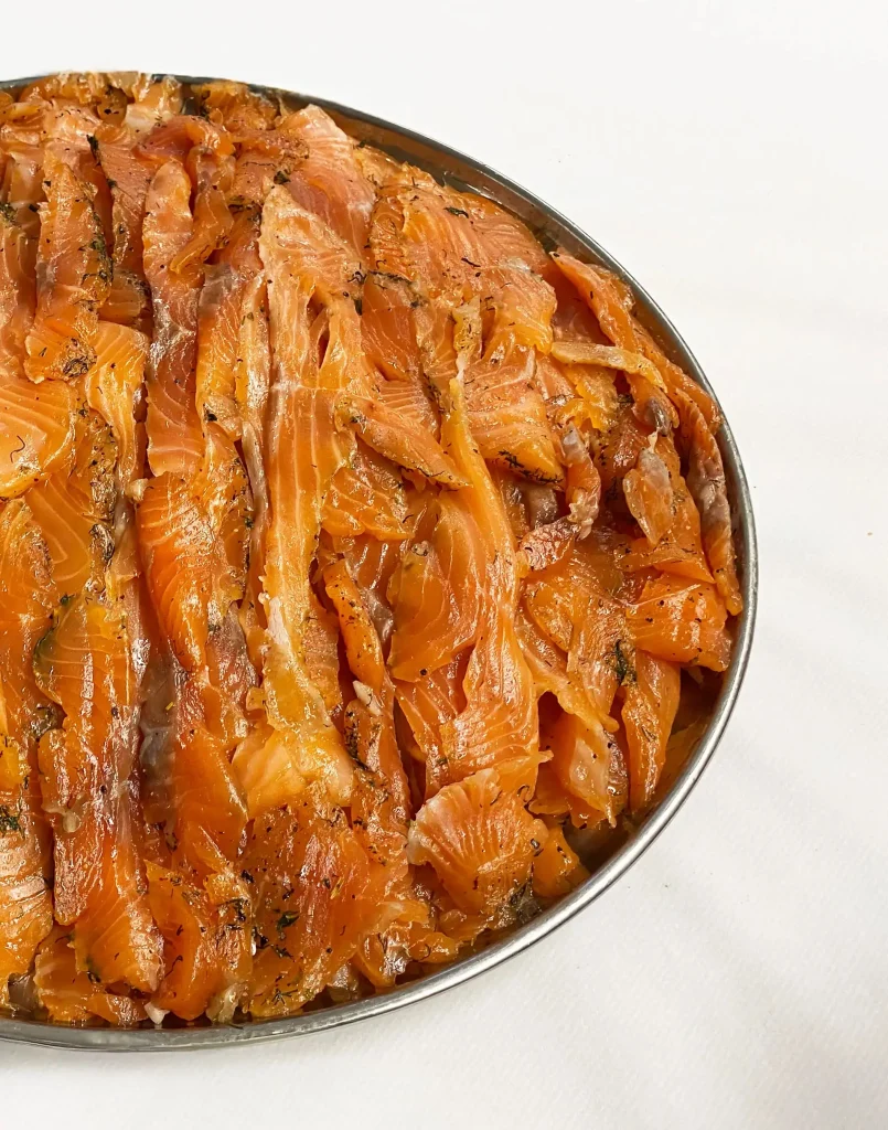 Gravlax de saumon traiteur - les petits plats de daminou